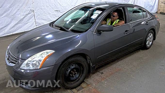 2011 Nissan Altima 2.5 S Sedan