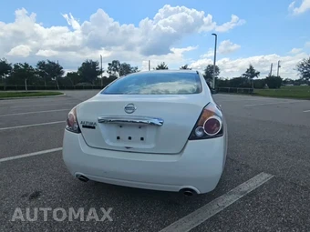 2011 Nissan Altima 2.5 Sedan - miniatura 4