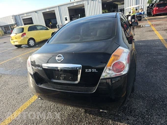 2011 Nissan Altima 2.5 SL Sedan – miniatura 5