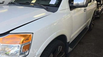 2011 Nissan Armada SV – miniatura 34