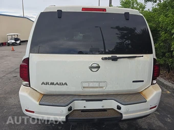 2011 Nissan Armada SV – miniatura 5