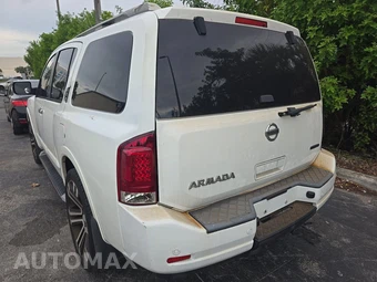2011 Nissan Armada SV – miniatura 6