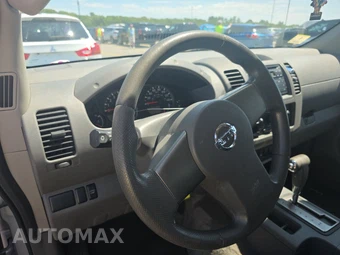 2011 Nissan Frontier S Crew Cab Medium Bed – miniatura 10