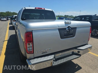 2011 Nissan Frontier S Crew Cab Medium Bed – miniatura 6