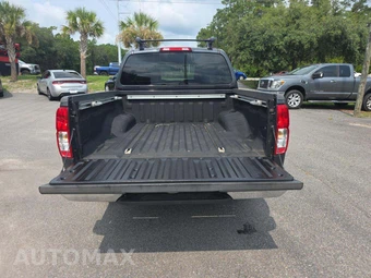 2011 Nissan Frontier SL Crew Cab Medium Bed – miniatura 11