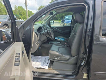 2011 Nissan Frontier SL Crew Cab Medium Bed – miniatura 3