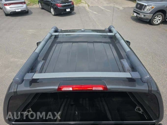 2011 Nissan Frontier SL Crew Cab Medium Bed – miniatura 9