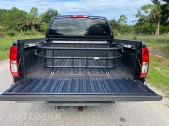 2011 Nissan Frontier SV Crew Cab Medium Bed - miniatura 13
