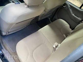 2011 Nissan Frontier SV Crew Cab Medium Bed - miniatura 25