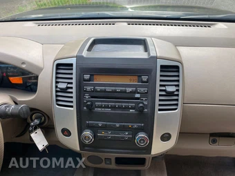 2011 Nissan Frontier SV Crew Cab Medium Bed - miniatura 40
