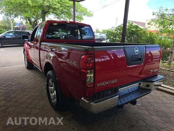 2011 Nissan Frontier SV Extended Cab Medium Bed – miniatura 2