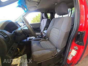 2011 Nissan Frontier SV Extended Cab Medium Bed – miniatura 6