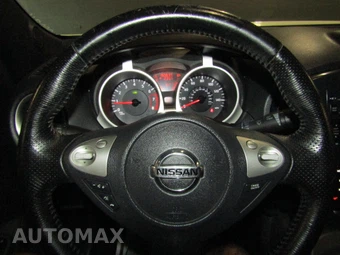 2011 Nissan JUKE SV – miniatura 11