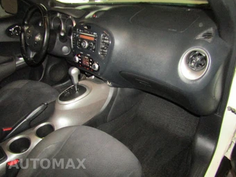 2011 Nissan JUKE SV – miniatura 15