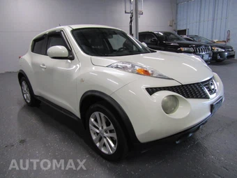 2011 Nissan JUKE SV – miniatura 3