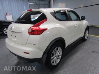 2011 Nissan JUKE SV – miniatura 6