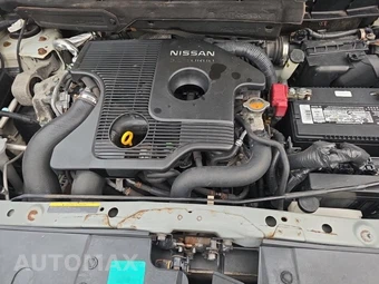 2011 Nissan JUKE SV – miniatura 7