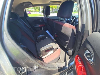 2011 Nissan JUKE SV – miniatura 16