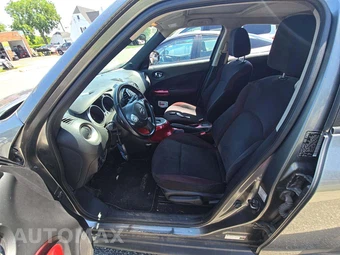 2011 Nissan JUKE SV – miniatura 6