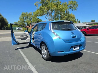 2011 Nissan LEAF SL-e – miniatura 2