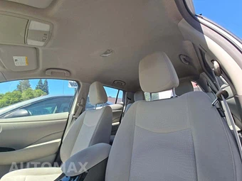 2011 Nissan LEAF SL – miniatura 11