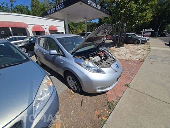 2011 Nissan LEAF SL – miniatura 4