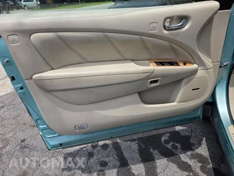 2011 Nissan Murano CrossCabriolet - miniatura 10