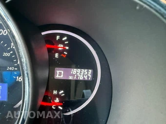 2011 Nissan Murano SV - miniatura 12