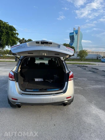 2011 Nissan Murano SV - miniatura 17