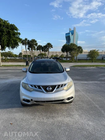 2011 Nissan Murano SV - miniatura 2
