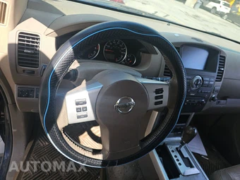 2011 Nissan Pathfinder Silver Edition – miniatura 10