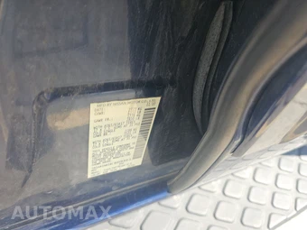 2011 Nissan Pathfinder Silver Edition – miniatura 15
