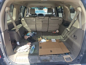 2011 Nissan Pathfinder Silver Edition – miniatura 17
