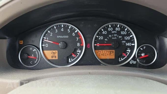 2011 Nissan Pathfinder Silver Edition – miniatura 25