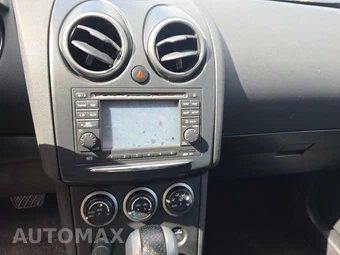 2011 Nissan Rogue SV – miniatura 11