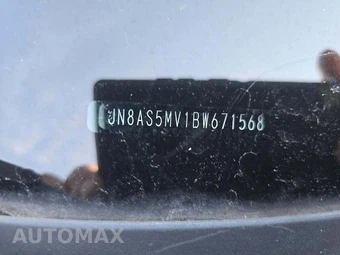 2011 Nissan Rogue SV - miniatura 5