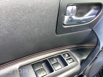 2011 Nissan Rogue SV - miniatura 15