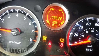 2011 Nissan Sentra 2.0 – miniatura 21