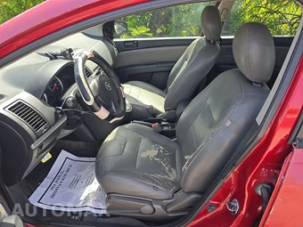 2011 Nissan Sentra 2.0 – miniatura 7