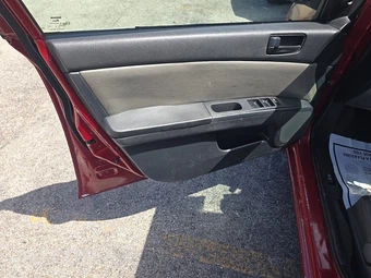 2011 Nissan Sentra 2.0 – miniatura 9
