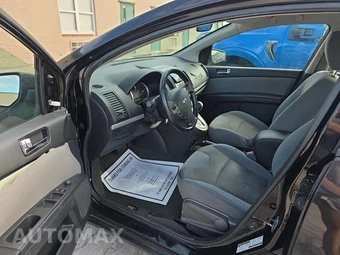 2011 Nissan Sentra 2.0 S – miniatura 13