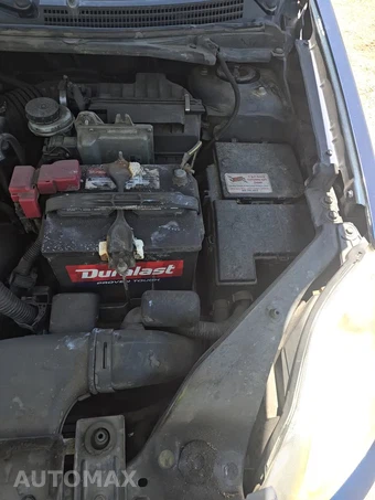 2011 Nissan Sentra 2.0 S – miniatura 36