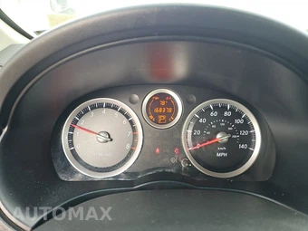 2011 Nissan Sentra 2.0 SR – miniatura 12