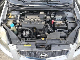 2011 Nissan Sentra 2.0 SR – miniatura 15