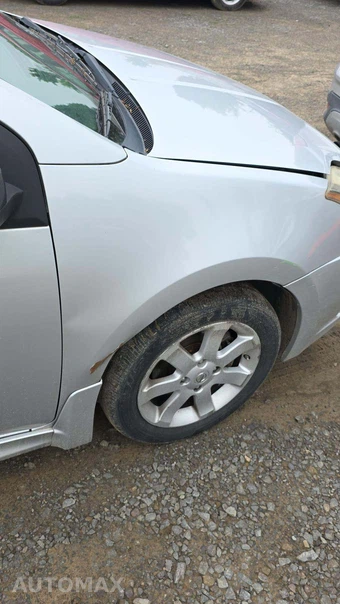 2011 Nissan Sentra 2.0 SR – miniatura 21