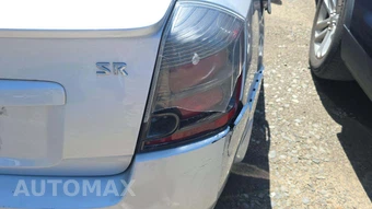 2011 Nissan Sentra 2.0 SR – miniatura 22