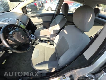 2011 Nissan Sentra 2.0 SR – miniatura 7