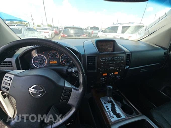 2011 Nissan TITAN SL Crew Cab Short Bed - miniatura 11