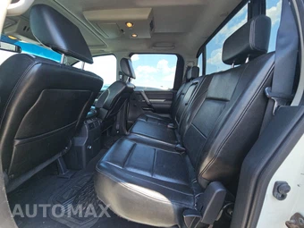 2011 Nissan TITAN SL Crew Cab Short Bed - miniatura 13
