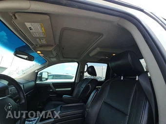 2011 Nissan TITAN SL Crew Cab Short Bed - miniatura 18